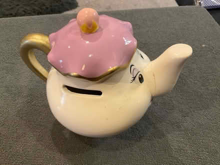 Photo of free Porcelain Disney Mrs Potts Money Box (Merry Hill WD23) #1