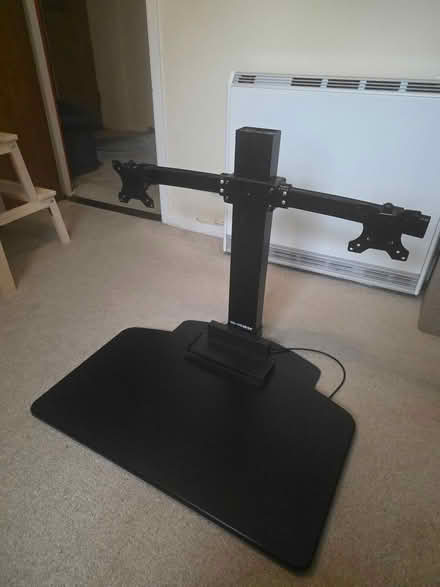 Photo of free Yo yo go 2 desk dual monitor (Elmers End BR3) #1