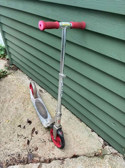 Photo of free Razor Scooter - kids (Evanston, near Penny Park) #1