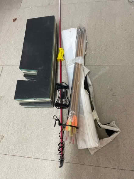 Photo of free Older child / adult archery set (St Albans AL3) #1