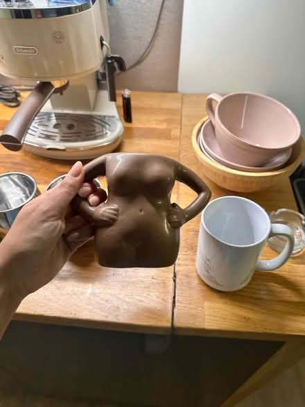 Photo of free Glasses and Mugs (swiss cottage NW3) #3