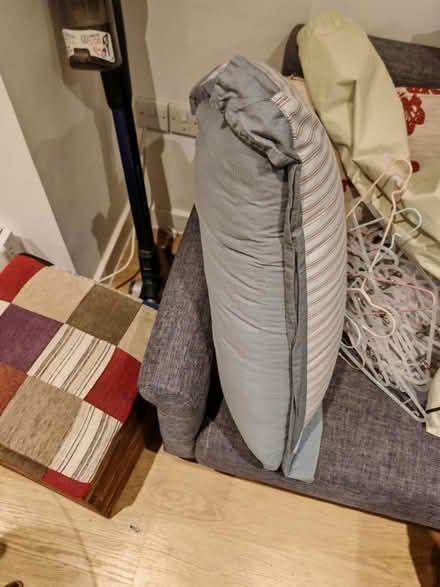 Photo of free Bed set (se1 0jn) #2