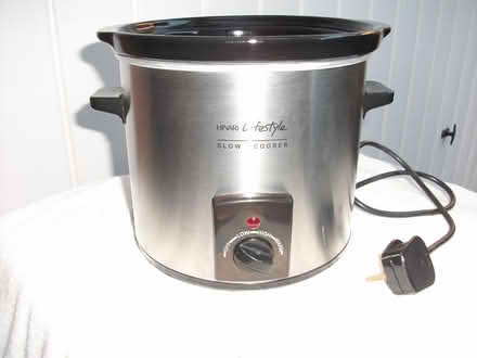 Photo of free Hinari Slow Cooker 3.5 ltr Ex’ Cond (ME16 - Allington) #1