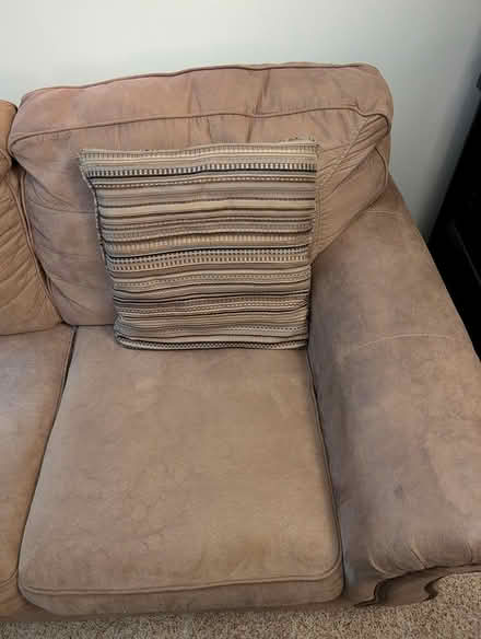 Photo of free Sofa and coffee table (Glen Burnie near GBHS.) #4