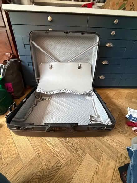 Photo of free Large suitcase (Cambridge CB4) #2
