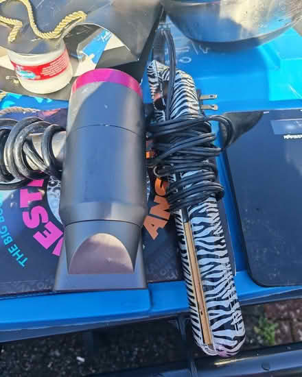 Photo of free Stuff needs new home (Bradwell Common MK13) #3