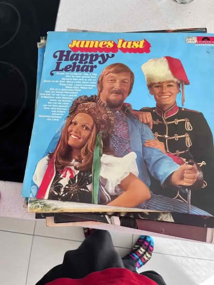 Photo of free 40 vintage vinyls (Buckley CH7) #1