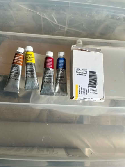 Photo of free FOUR 5ml TUBES WINSOR AND NEWTON WATERCOLOUR (Hoddesdon EN11) #3