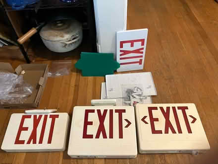 Photo of free Exit signs for parts or fixing (Crestwood, NW DC) #1