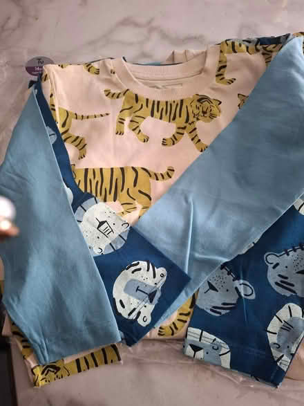 Photo of free 2 Sets Of 3 Tops For 6/7 & 4/5 yrs (Aspley, NG8) #1