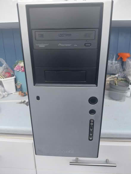 Photo of free Computer tower (Po16) #1