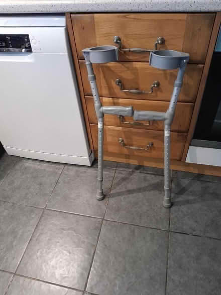 Photo of free Adjustable crutches (Selsley GL5) #1
