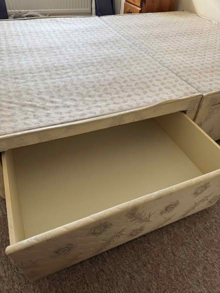 Photo of free Double Divan bed (Cumnor OX2) #4