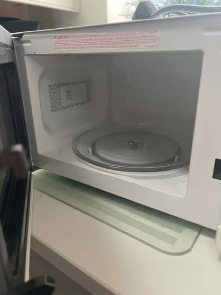 Photo of free Microwave (Great Boughton Chester CH3) #2