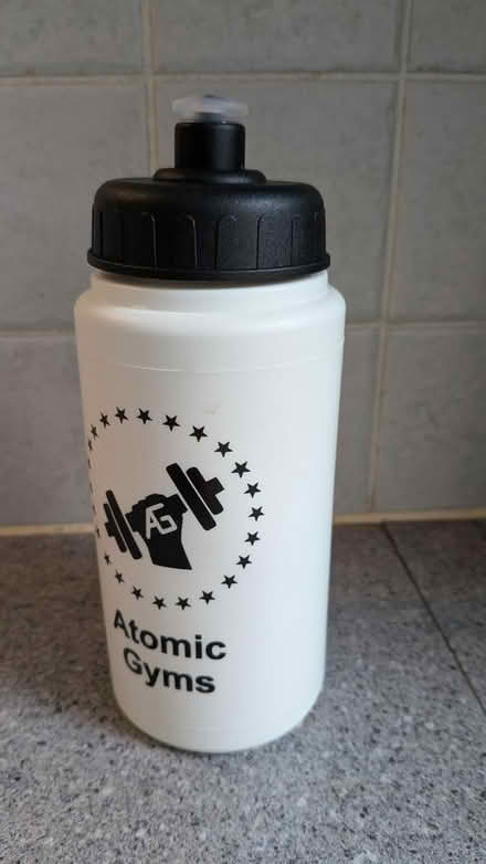 Photo of free sports drinks bottle (Whetstone n20 0NT) #1