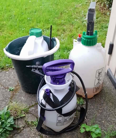 Photo of free Roundup with 2 sprayers (Malvern Link WR14) #1