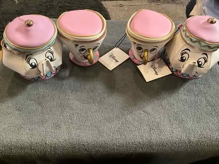 Photo of free Disney Mrs Potts and chip soft zipped pouch (Merry Hill WD23) #1