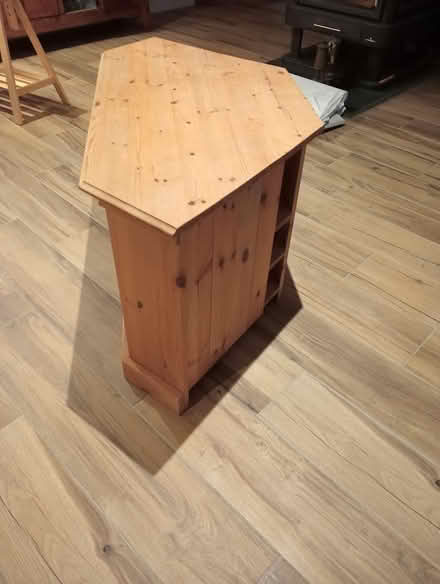 Photo of free Pine TV stand. 45"w 21"d 24"h (Icenlane Shipton gorge DT64PP) #4