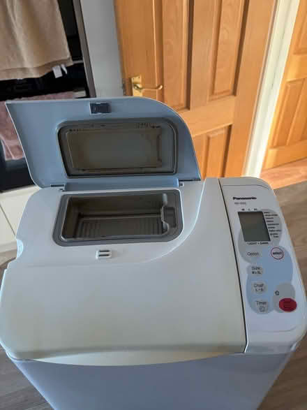 Photo of free Panasonic bread maker (Shelfield WS4) #3