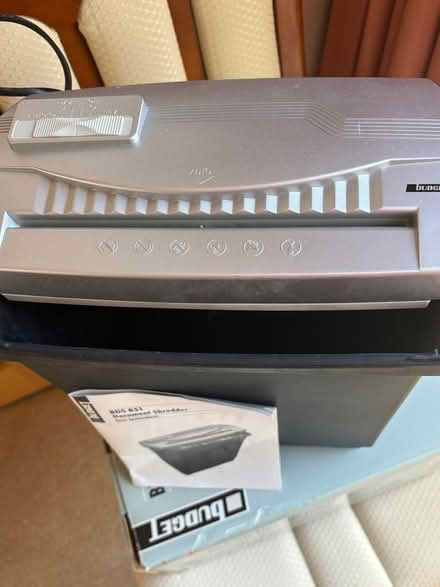 Photo of free Electric Shredder (Enfield EN2) #4