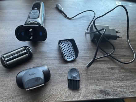 Photo of free Braun Easyclean S5 electric shaver (Thistleboon SA3) #1