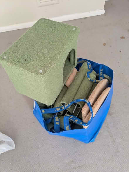 Photo of free Large used cat tree (Seven Dials BN1) #2