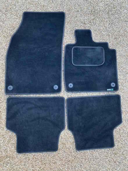 Photo of free Set of 4 car mats for VW ID.3 (Hart GU51) #1