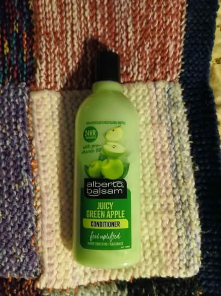 Photo of free Apple hair conditioner (Bilton HG1) #1