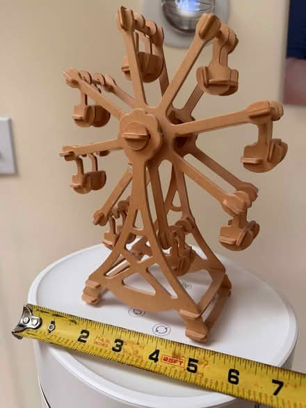 Photo of free Ferris wheel decoration (Sunnyvale (Wolfe)) #3