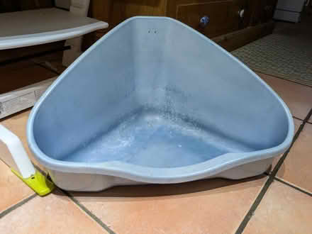 Photo of free Large corner litter tray (Belper DE56) #1