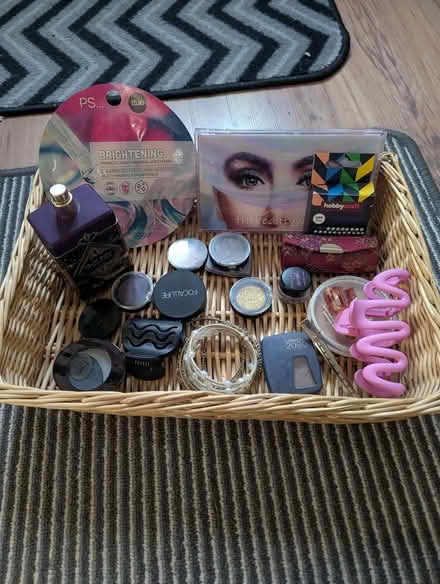 Photo of free Beauty/ makeup bits (Caversham RG4) #1