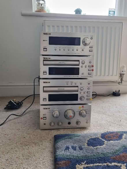 Photo of free Teac hifi sepates (Halfway S20) #1