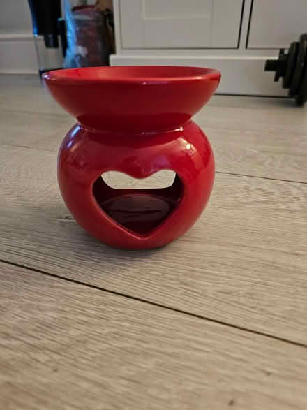 Photo of free Small Oil/Wax Burner (Redhill RH1) #1