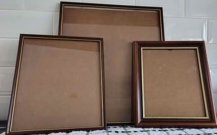 Photo of free Pictures frames (Caton LA2) #1