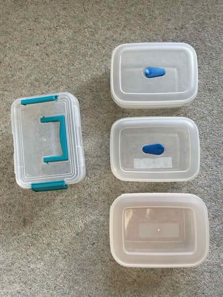 Photo of free Food storage containers (De Parys MK40) #2