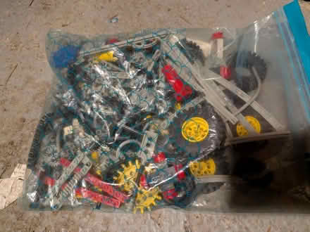 Photo of free Assorted old Lego technic (South Croydon CR2) #1