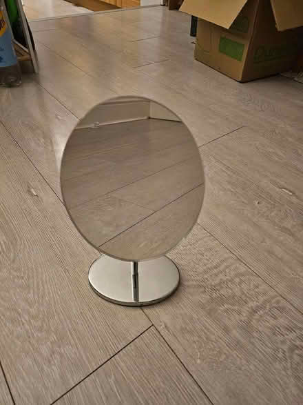 Photo of free Small mirror (Redhill RH1) #1