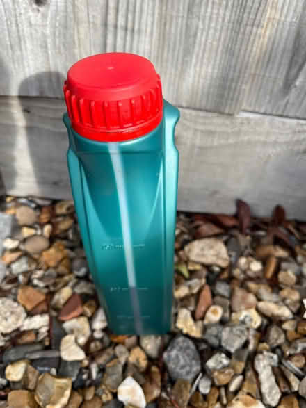 Photo of free Car engine oil (Vale of White Horse SN7) #2