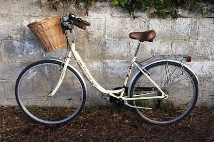 Photo of free Women's Bike : Please read the whole post before you reply (Whitehawk BN2) #4