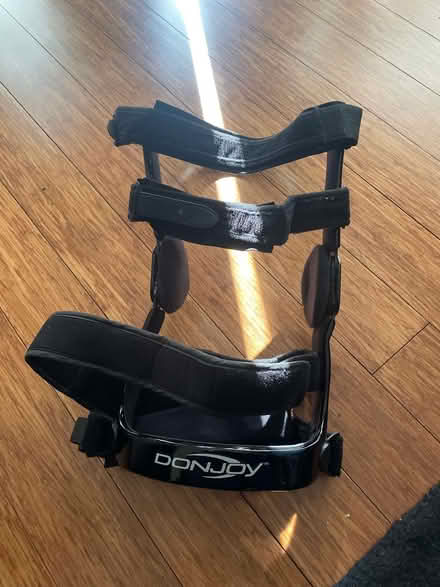 Photo of free Titanium Knee brace (Trelawny Circle L5n6n9) #3