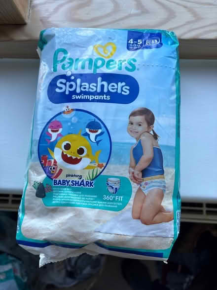 Photo of free unopened Pampers swimpants size 4-5 (Crouch End N8) #1