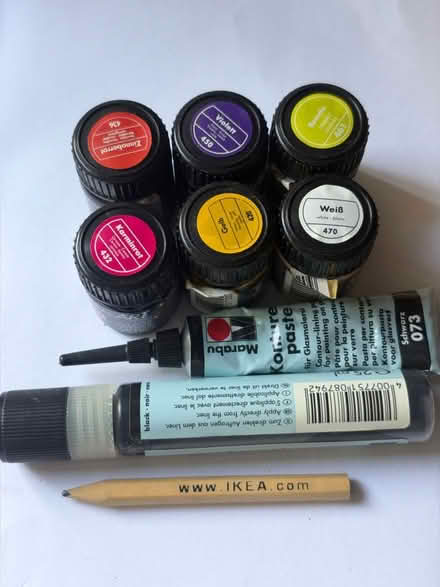 Photo of free Glass paints (Sanderstead CR2) #1