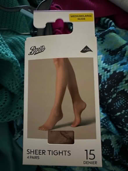 Photo of free Sheer tights 4 pts M-L (Ashford TW15) #1