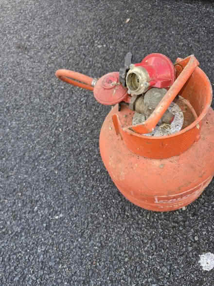 Photo of free Gas bottle with Regulator (Reddish South) #2