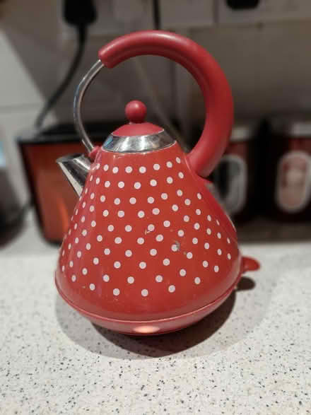 Photo of free Kettle (Selsley GL5) #1