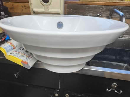 Photo of free Countertop basin (Bradway S17) #1