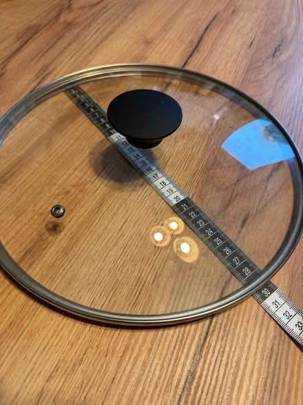 Photo of free 28cm pot lid (Leeds LS10) #1