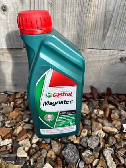 Photo of free Car engine oil (Vale of White Horse SN7) #1