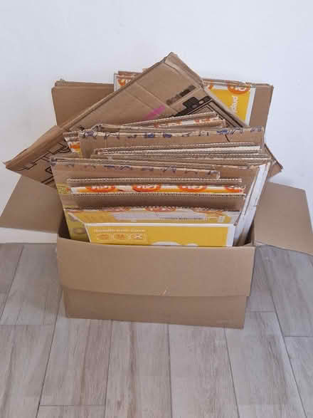 Photo of free Boxes for moving (Round Hill BN2) #1