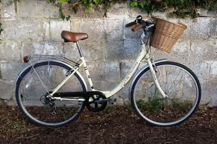 Photo of free Women's Bike : Please read the whole post before you reply (Whitehawk BN2) #1